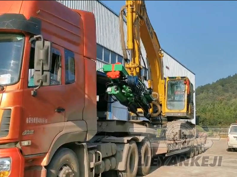 礦山巖石分裂機